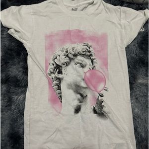 White shirt with random design